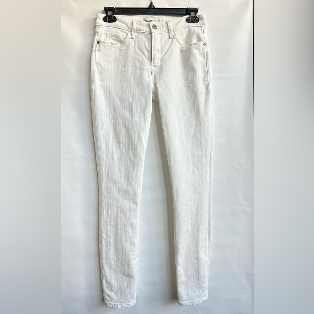 Abercrombie Mid-Rise Super Skinny Jeans Size 26/2R